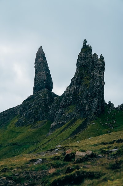 黑石山